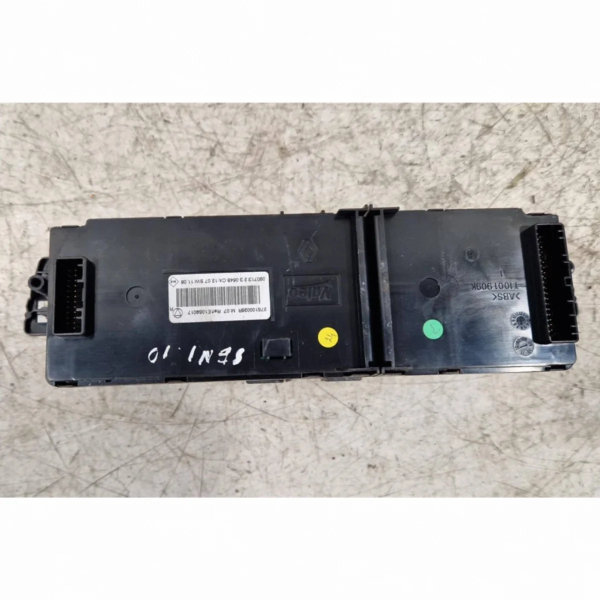 Panel klimatyzacji Renault Scenic III 275100028R image 3