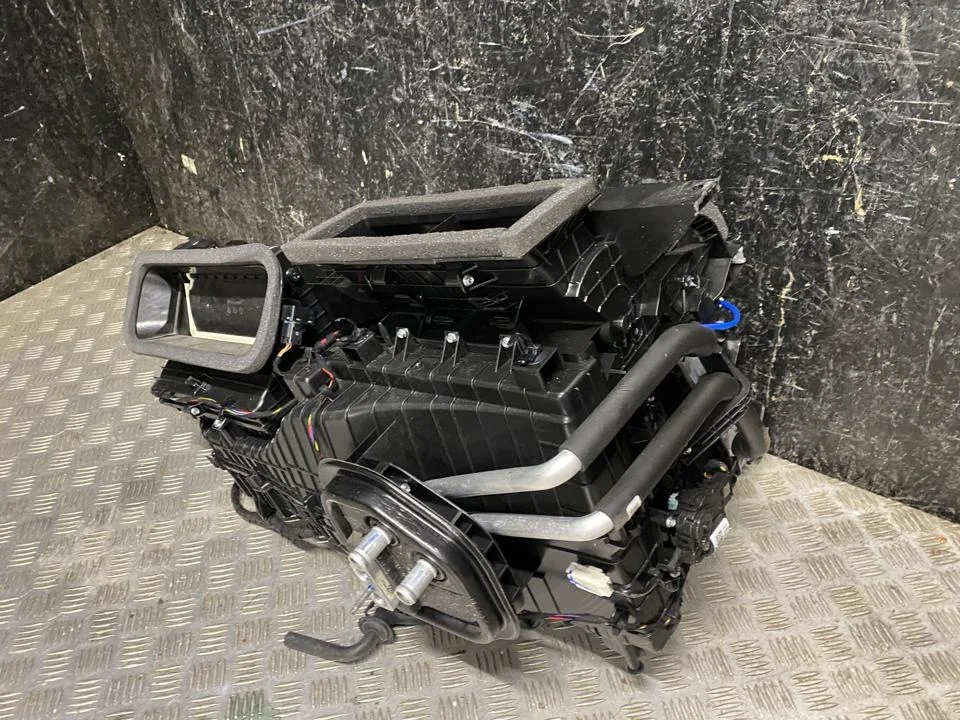 Behuizing blower Volvo EX30 2024 image 5