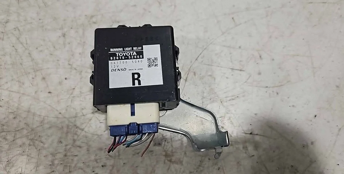 Used Relay for Toyota Urban Cruiser XP110
