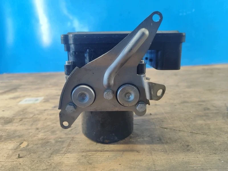 ABS-styrenhet 34516790146 BMW E90-E93 image 3