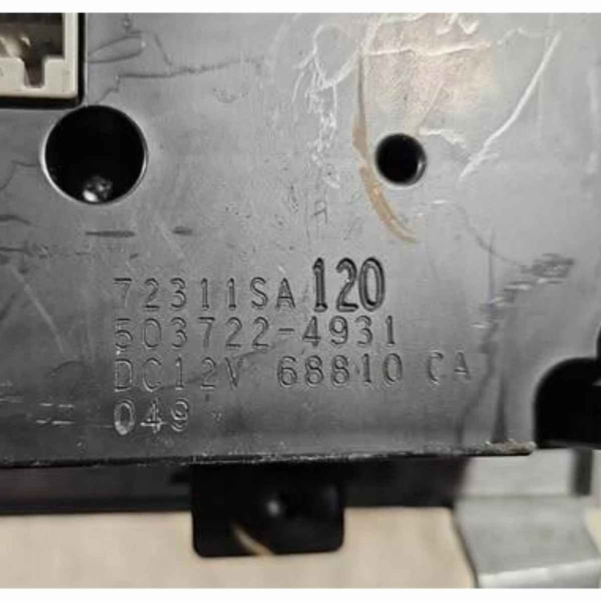 Painel de Ar Condicionado Subaru Forester SG 72311SA120 image 3