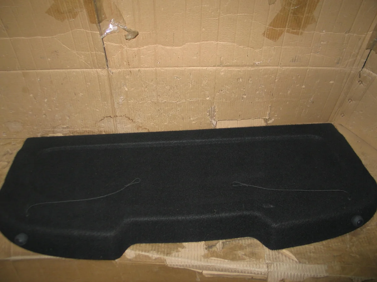 Ford Fiesta MK7 tavaratilan hylly MIP18601