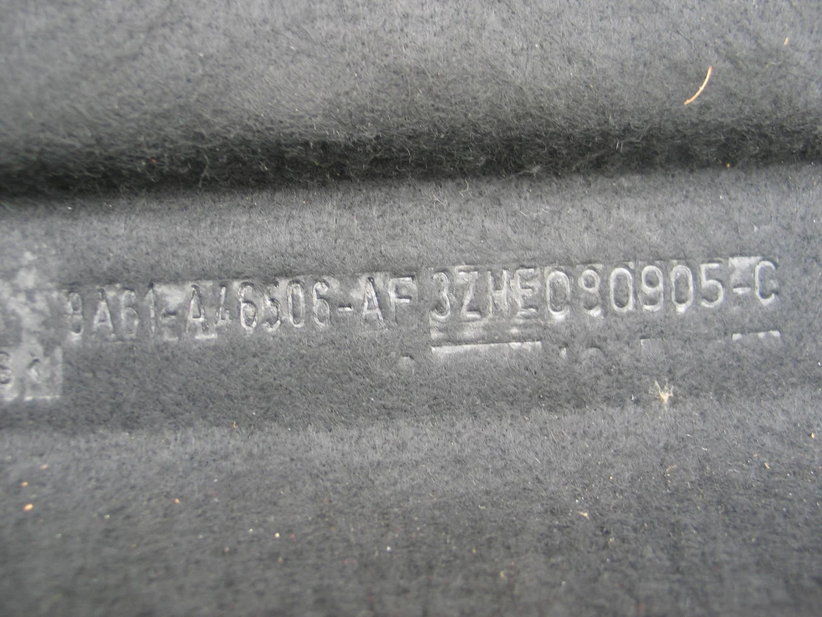 Ford Fiesta MK7 tavaratilan hylly MIP18601 image 9