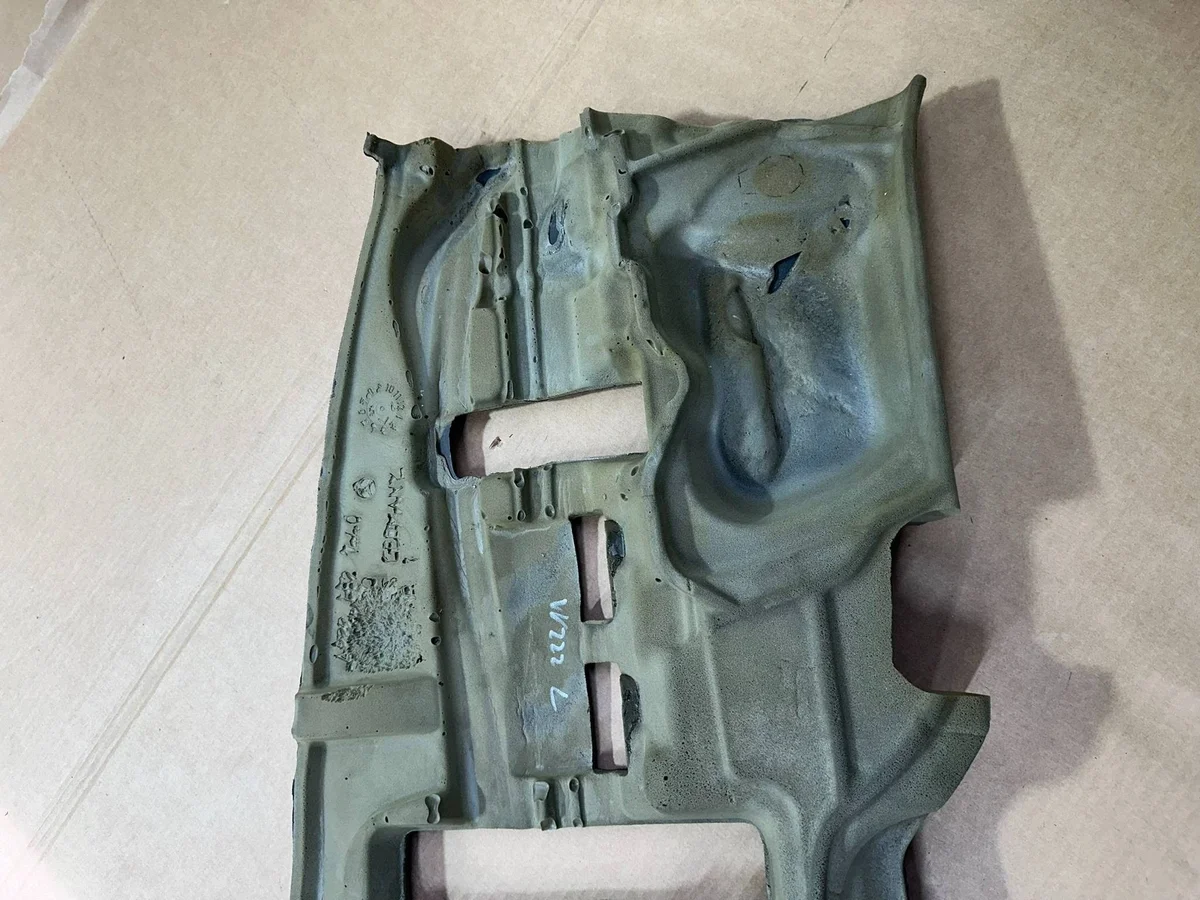 Dämmung Ablage Hinten Mercedes S W222 A2226821440 image 6