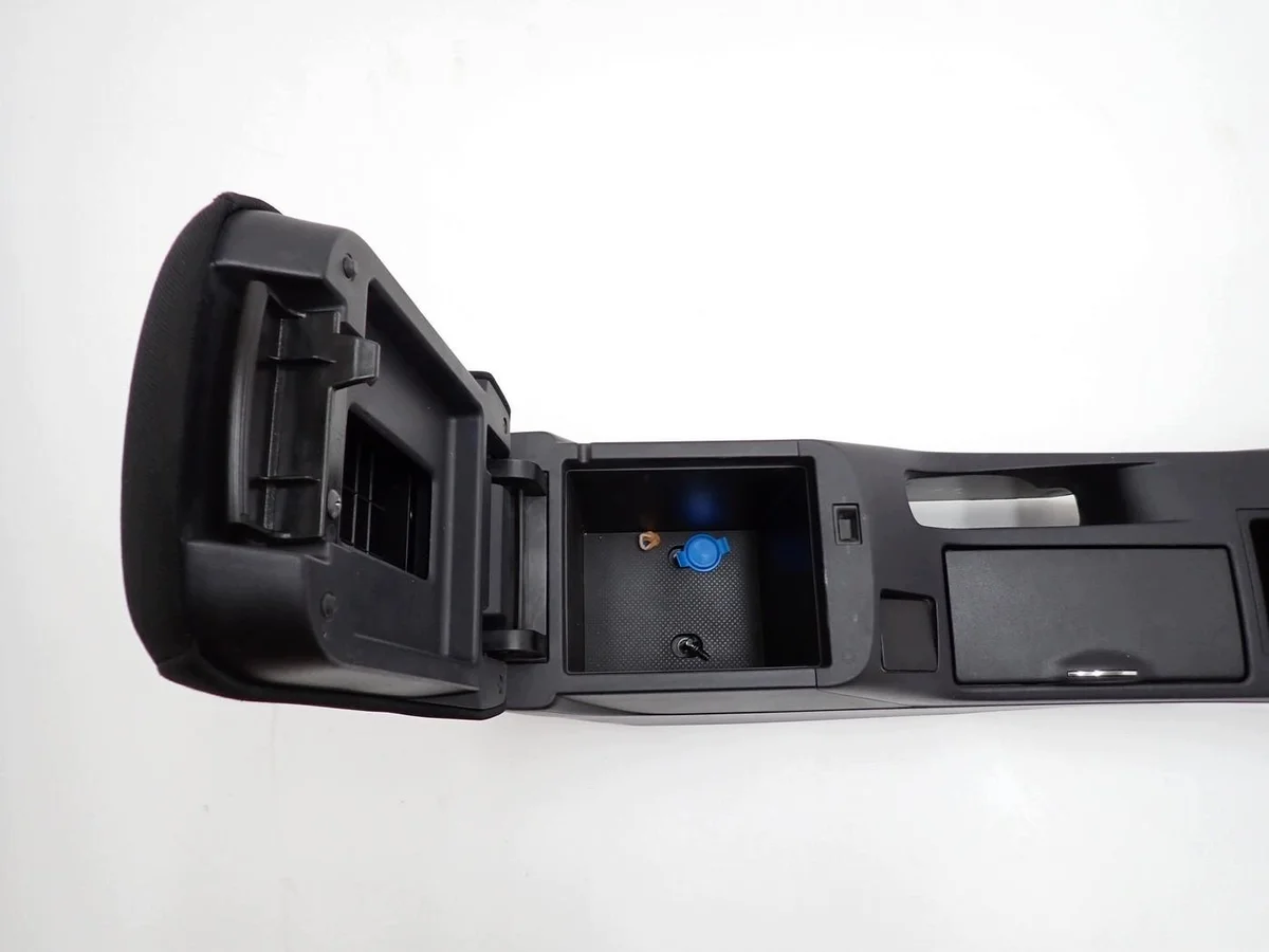 Tunnel Console Mitsubishi Lancer VIII 8011A223 XXX image 6