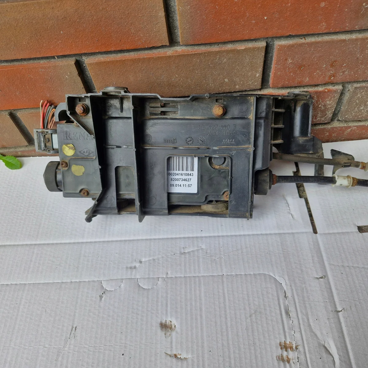 Frein à main électrique Renault Scenic II 8200734627