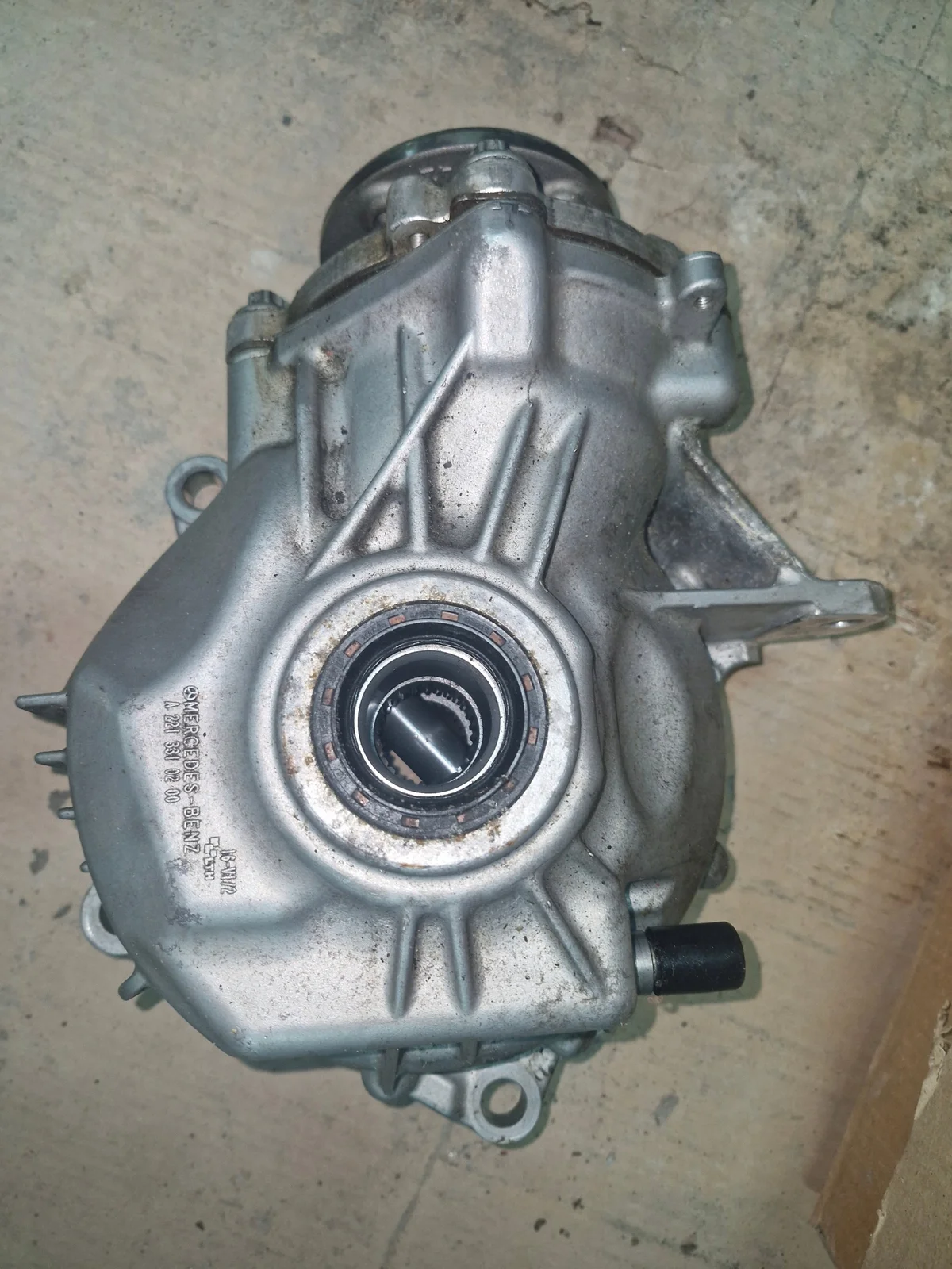 Mercedes W213 Front Differential Used