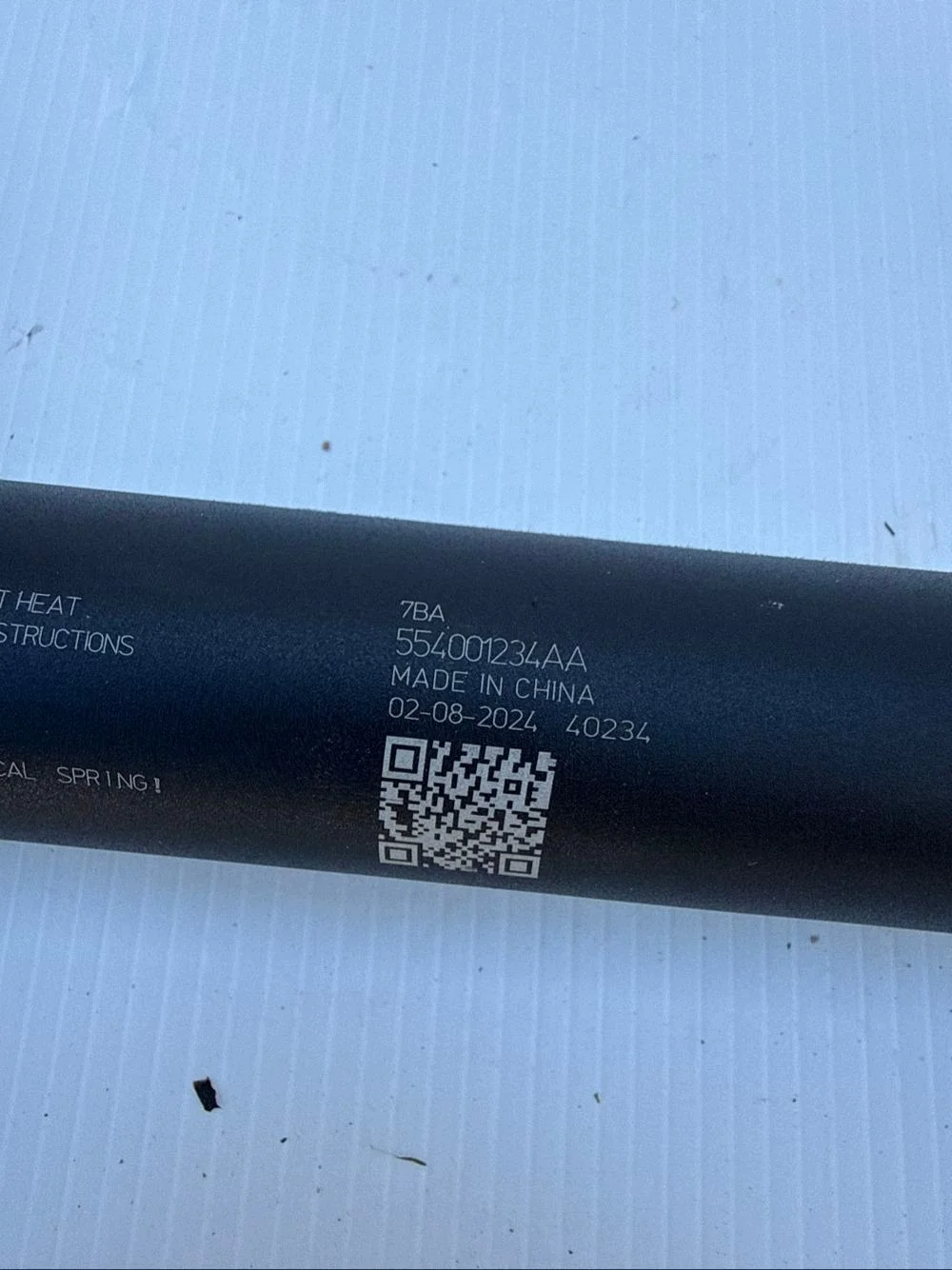 OMODA 5 25r. Elektr. Heckklappen-Stellmotor links image 4