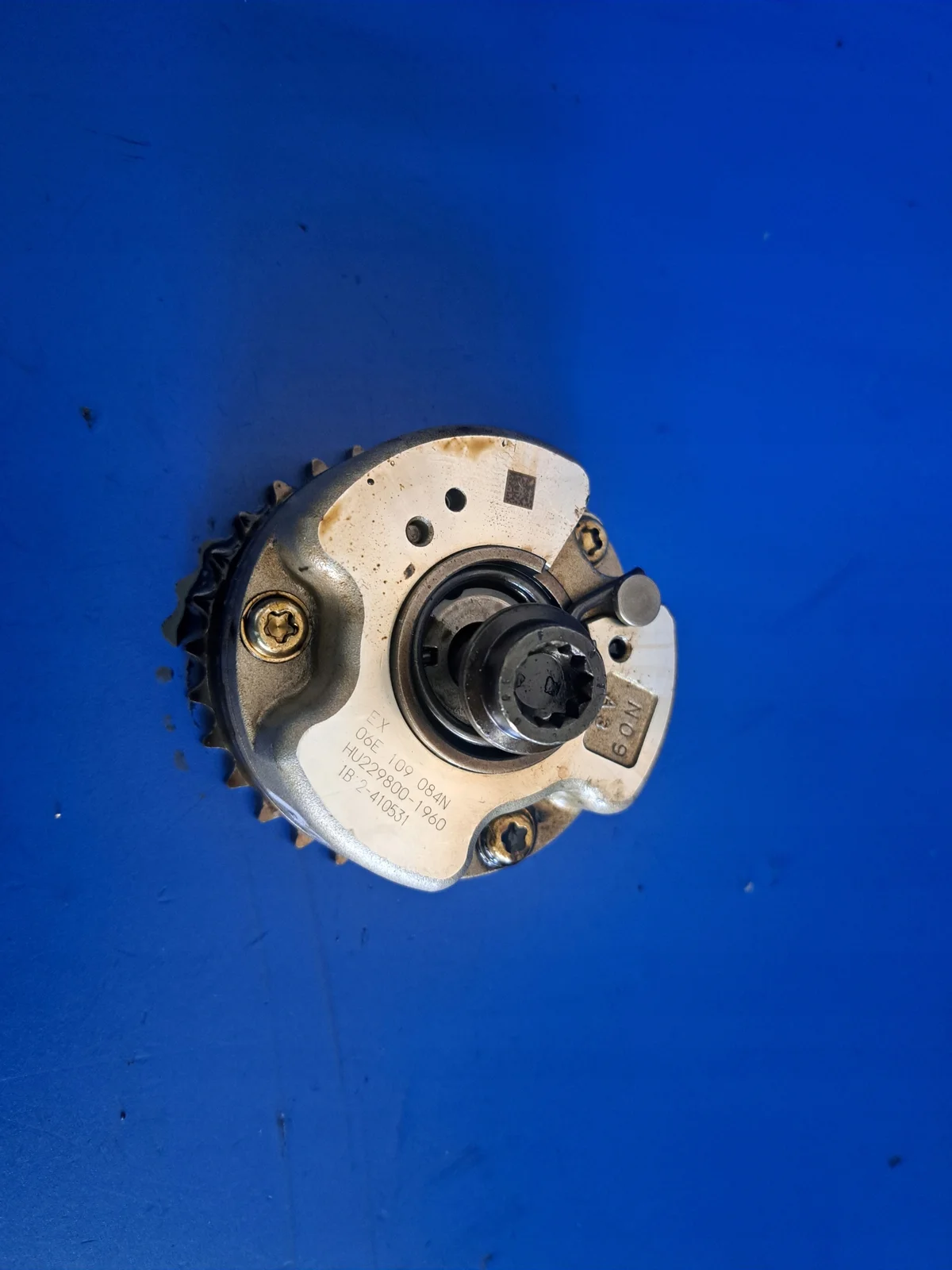 Audi 3.0 4.0 TFSI Variator 06E109084N image 2