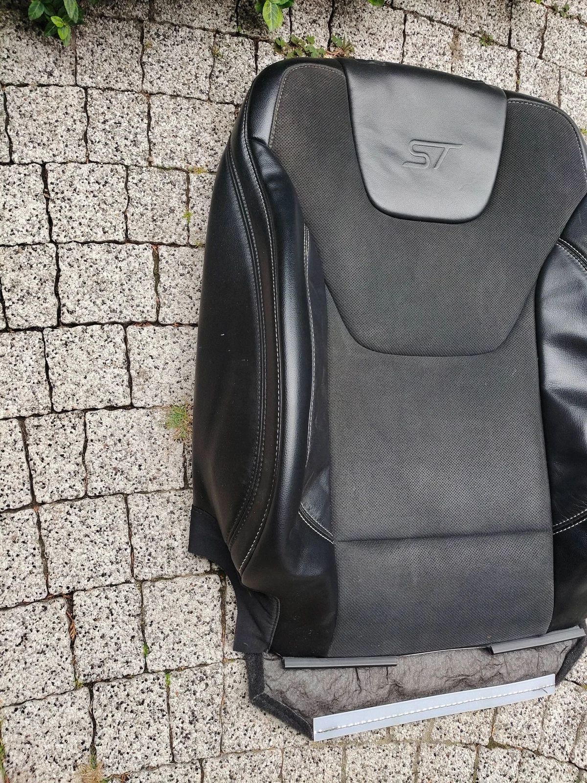 Ford Edge ST rugleuning bekleding links KT4BR64417GD image 3