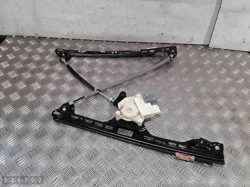 Citroen C4 Picasso lasinnostimen säätö 9675924680 image 3