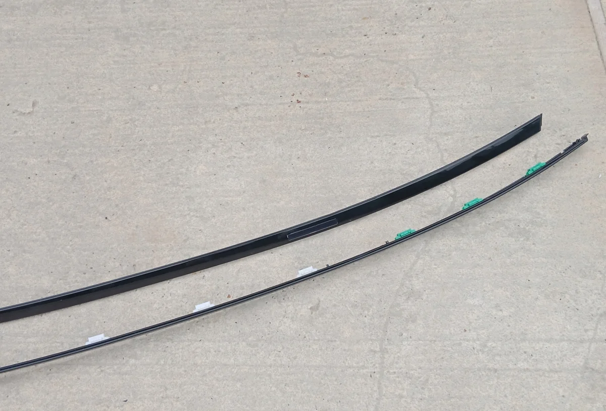 Listwa dachu MB C W205 A2056900282