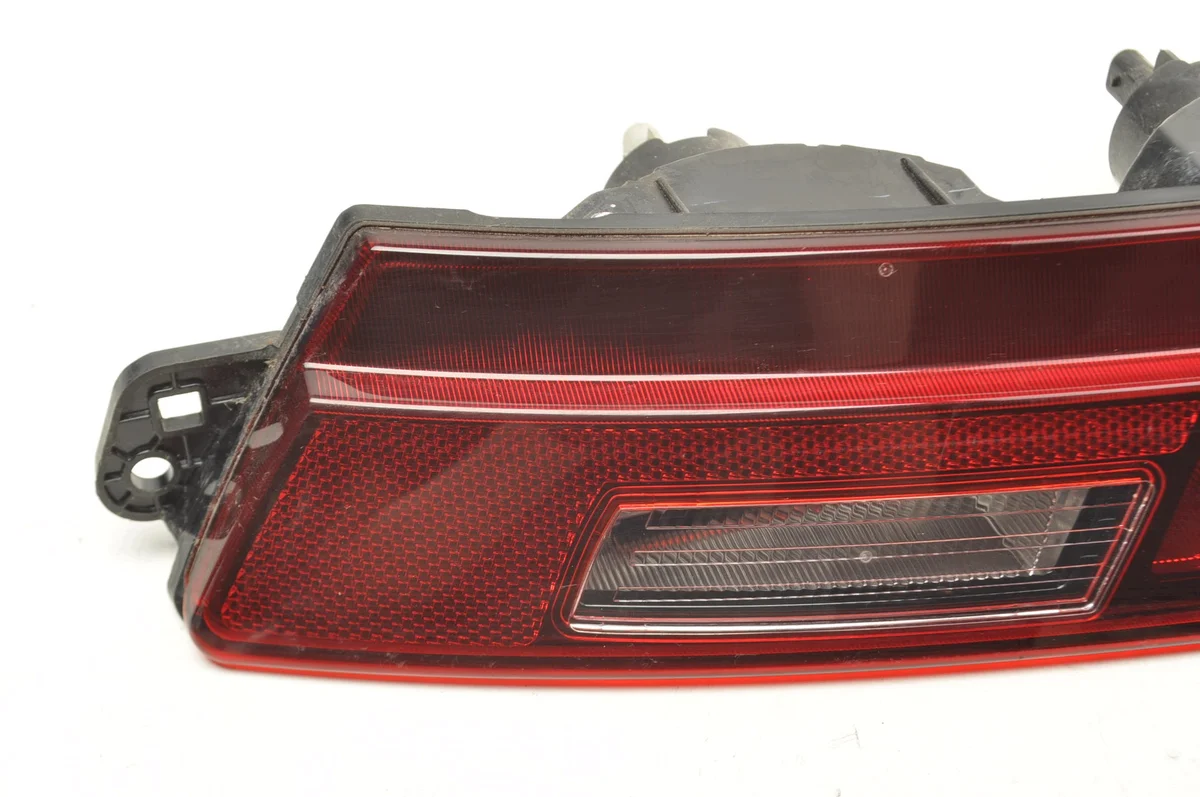 Achterlicht Rechts Peugeot 3008 III 9841794780A