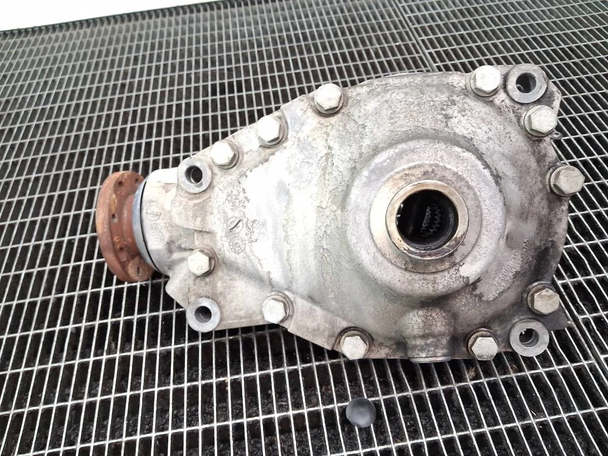 Differential vorne BMW 5 F10 F11 3.0D 7584517 image 4