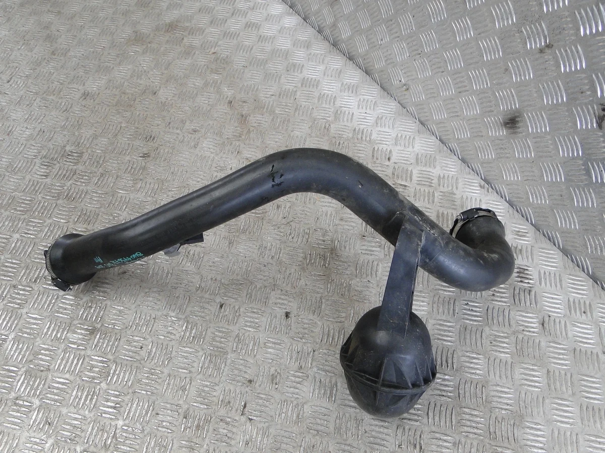 Tubo Aria Audi A4 B9 8W0145673L Usato