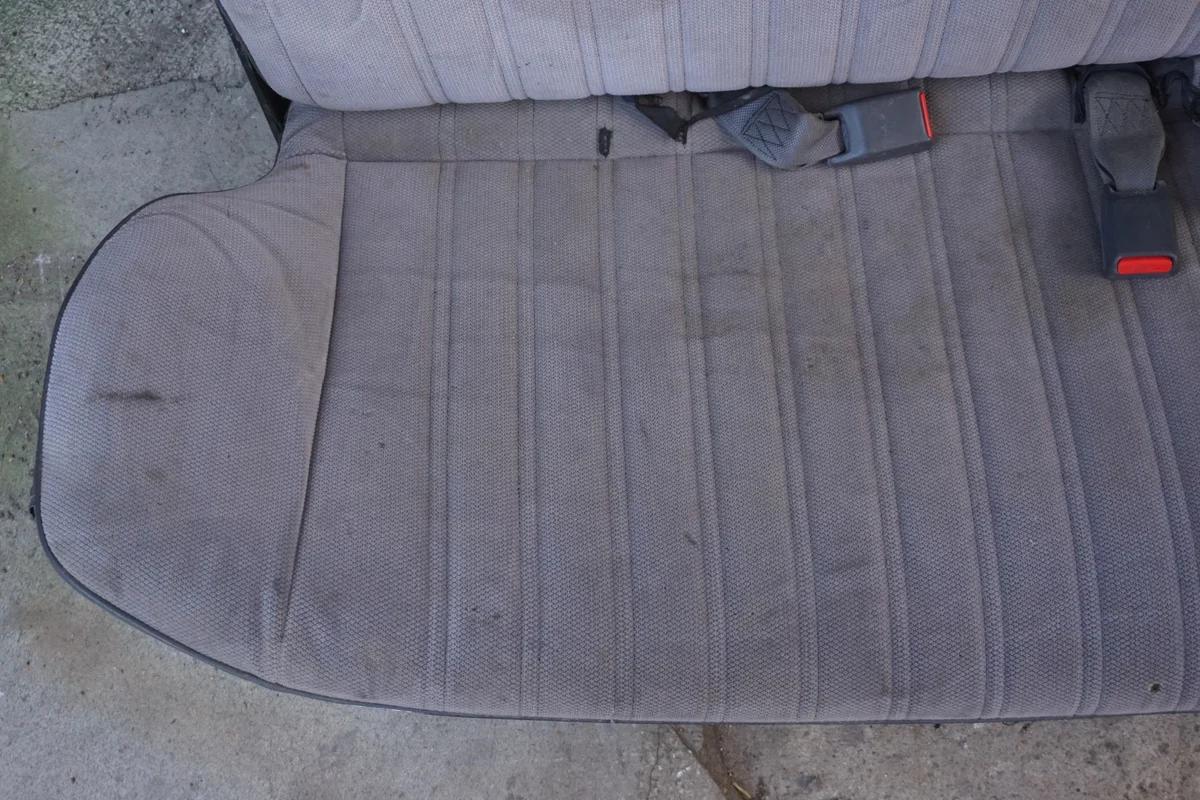 Nissan Patrol Y60 Rücksitzbank gebraucht OEM Y60KANAPA3D1509262 image 10