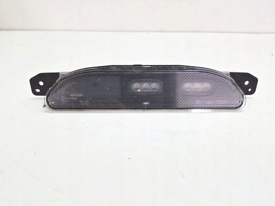 Luz de marcha atrás Toyota Yaris IV 81580-0D150