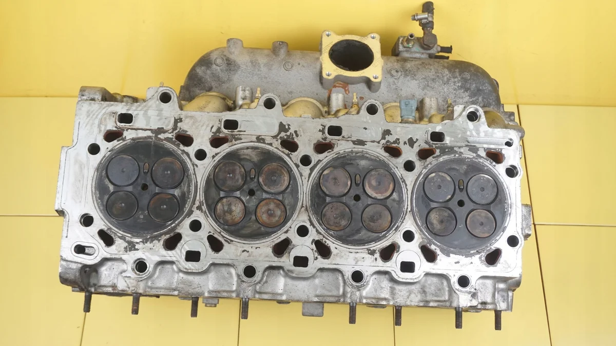 Sylinterikansi Jeep Cherokee 2.8 CRD 90132360F thumbnail 6