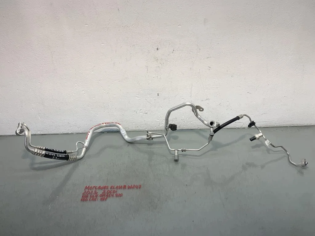 Ilmastointiputki Mercedes B W247 A1778305201