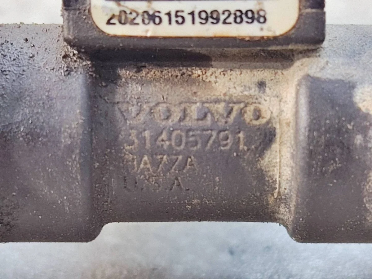 Bränsletrycksensor Volvo 2.0 D 31405791 image 3