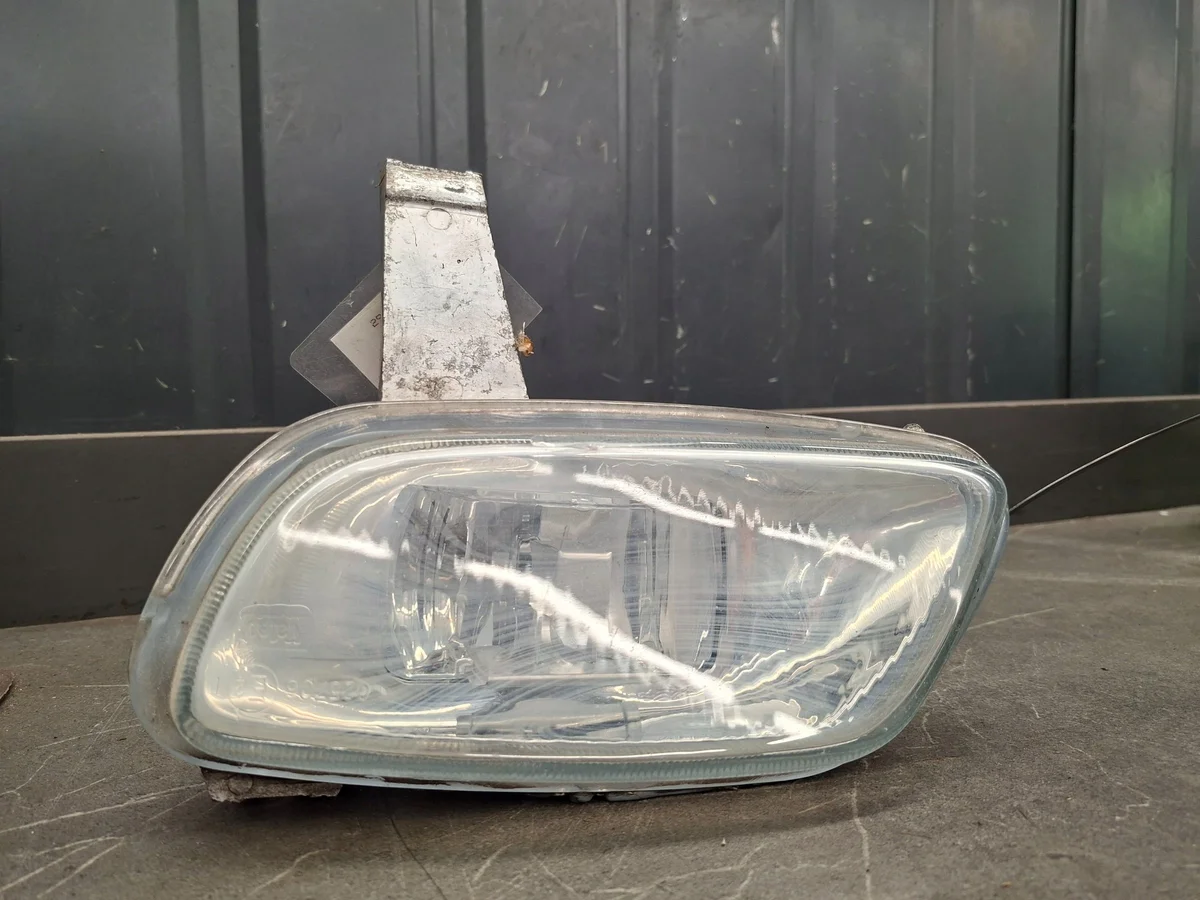 Halogen vorne links Peugeot 106 9622578380