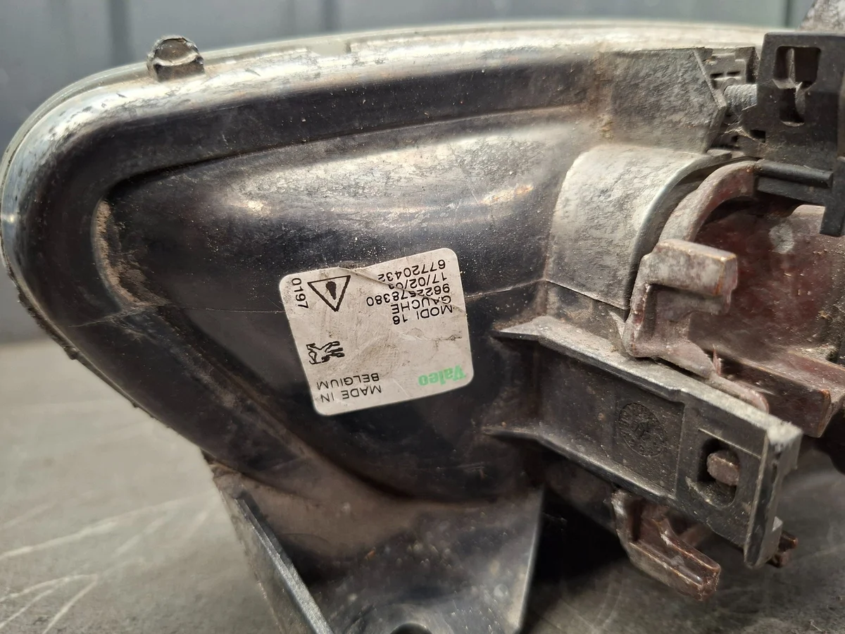 Halogen vänster fram Peugeot 106 9622578380 image 6