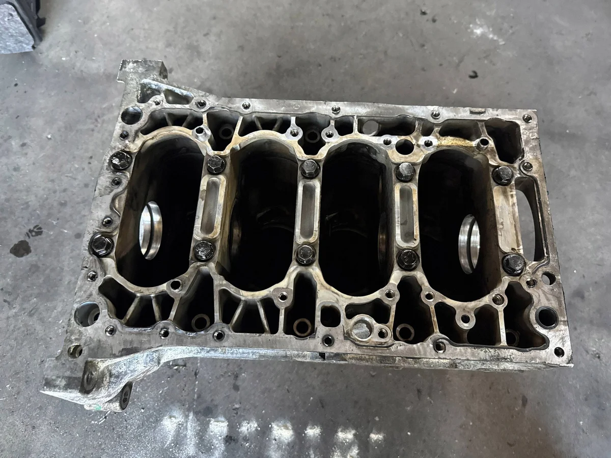 Bloque Motor Volvo XC60 II 2.0 D4 D4204T14 image 8
