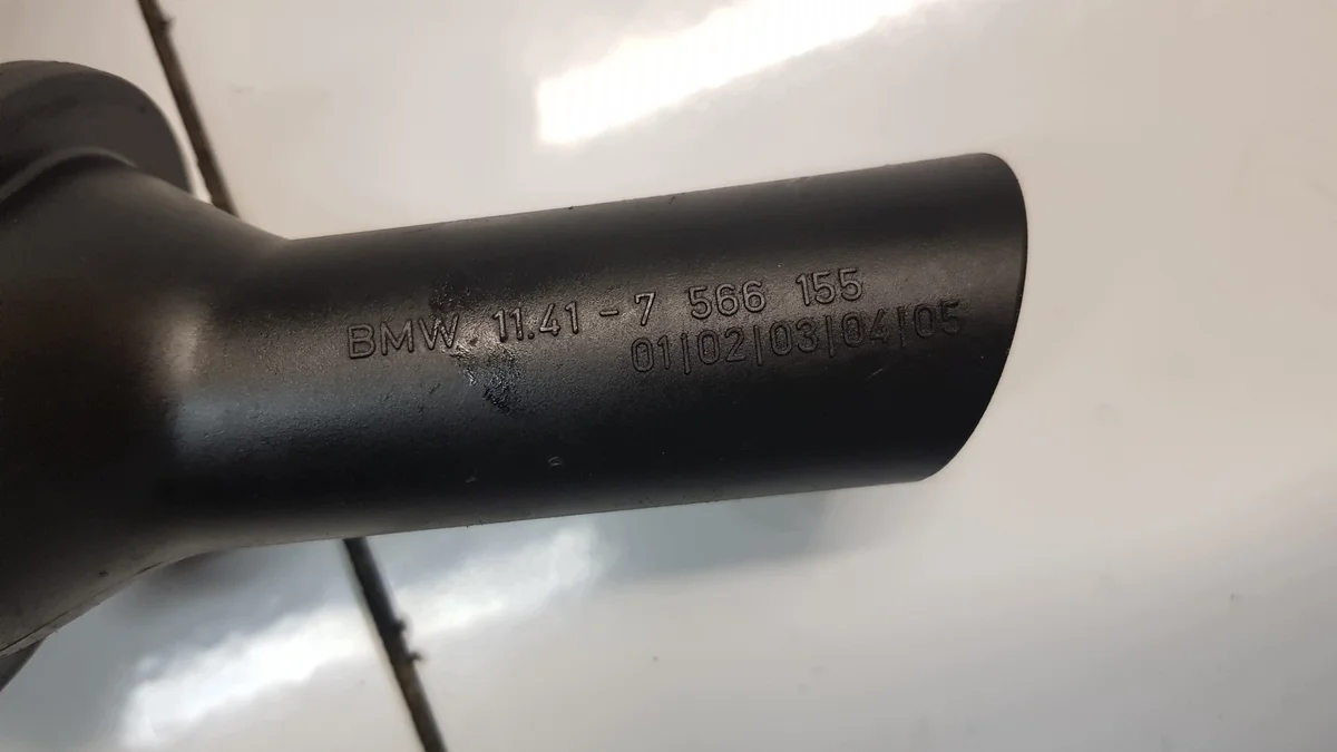 BMW E46 E90 N43B20 Oljetillförselrör image 3