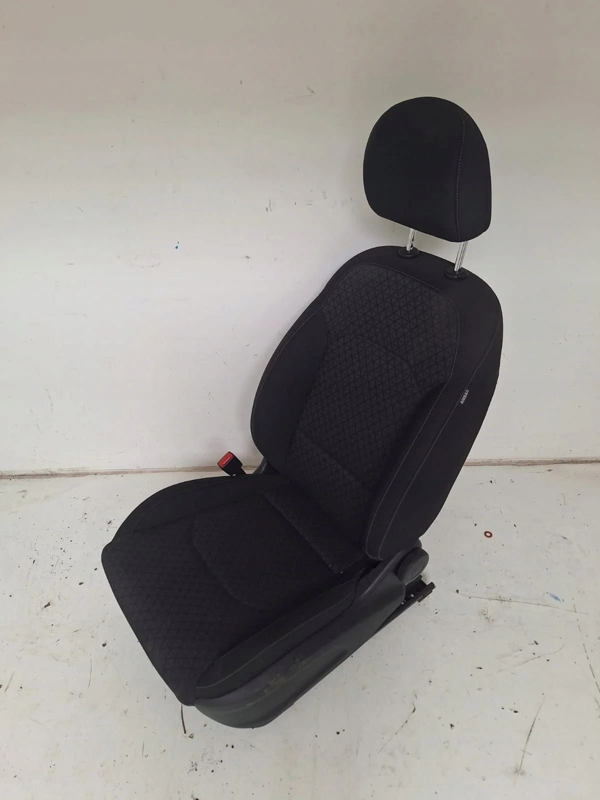 Asiento conductor Kia Ceed III 19+ Izquierdo