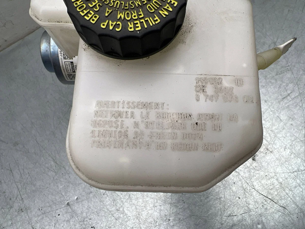2024 BMW i4 Bremsflüssigkeitsbehälter 34515B33D59 image 5