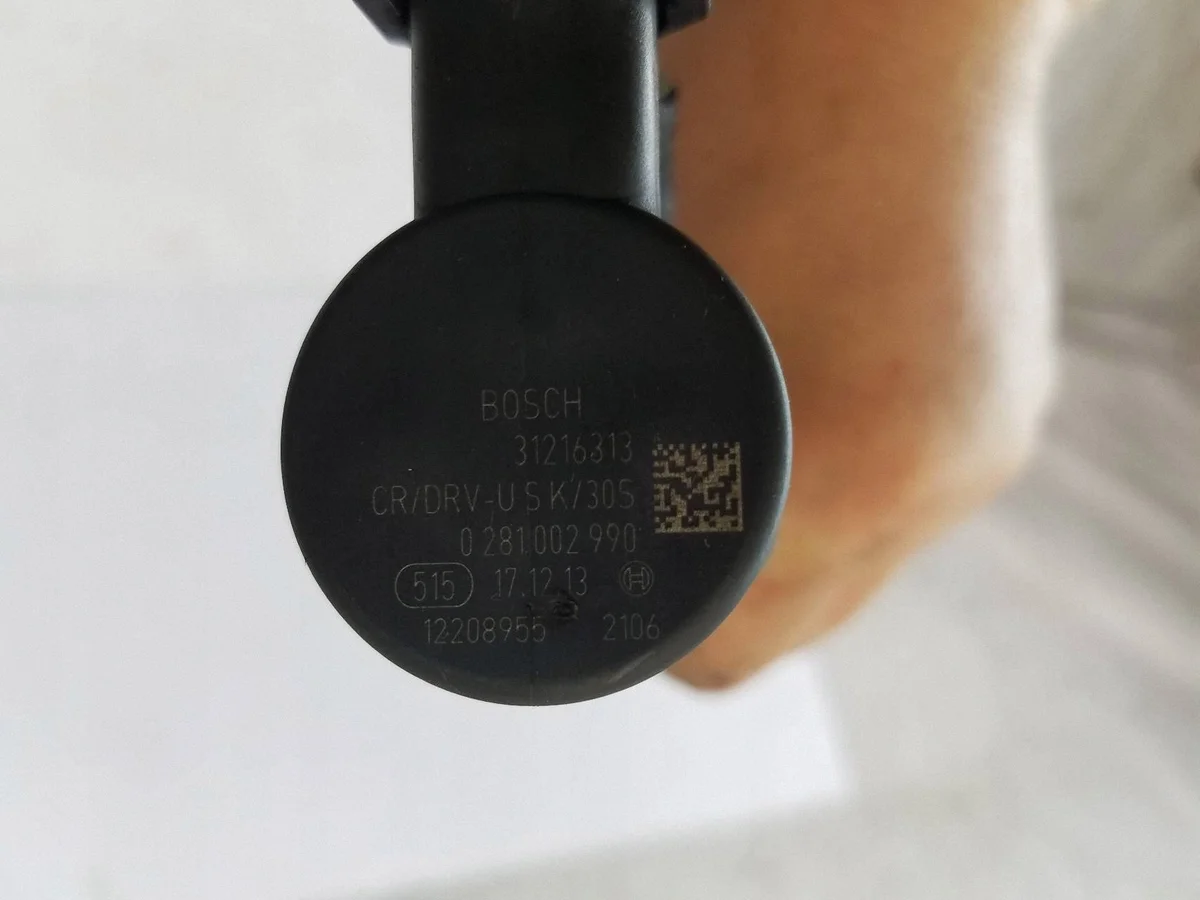Volvo V40 II 2.0 TDCI brandstofdruk sensor image 5