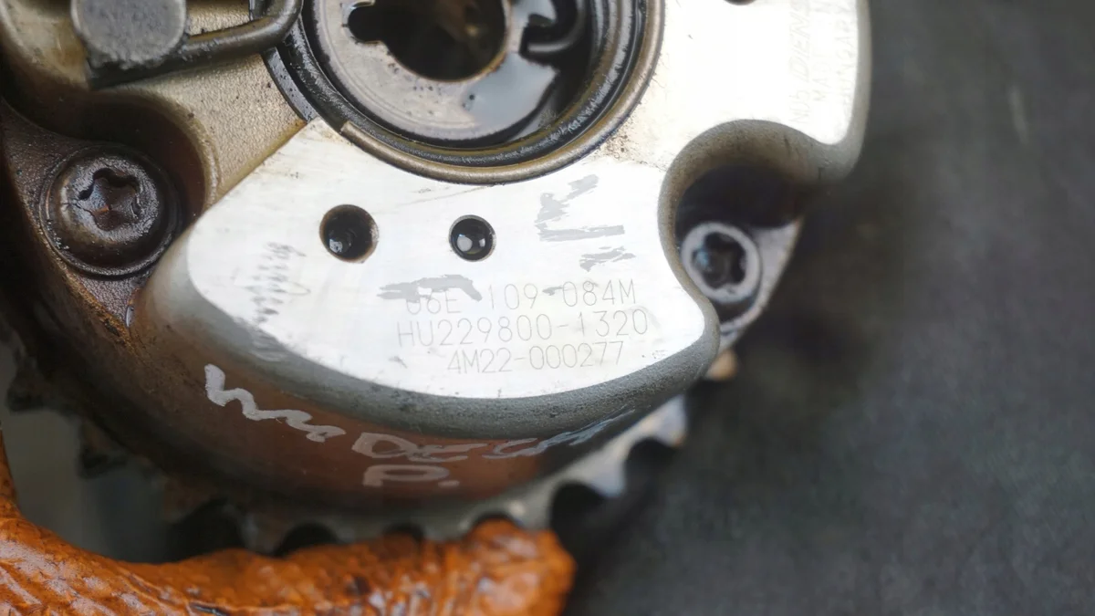 Audi A4 A5 A6 3.2 FSI Nockenwellenversteller gebraucht image 4
