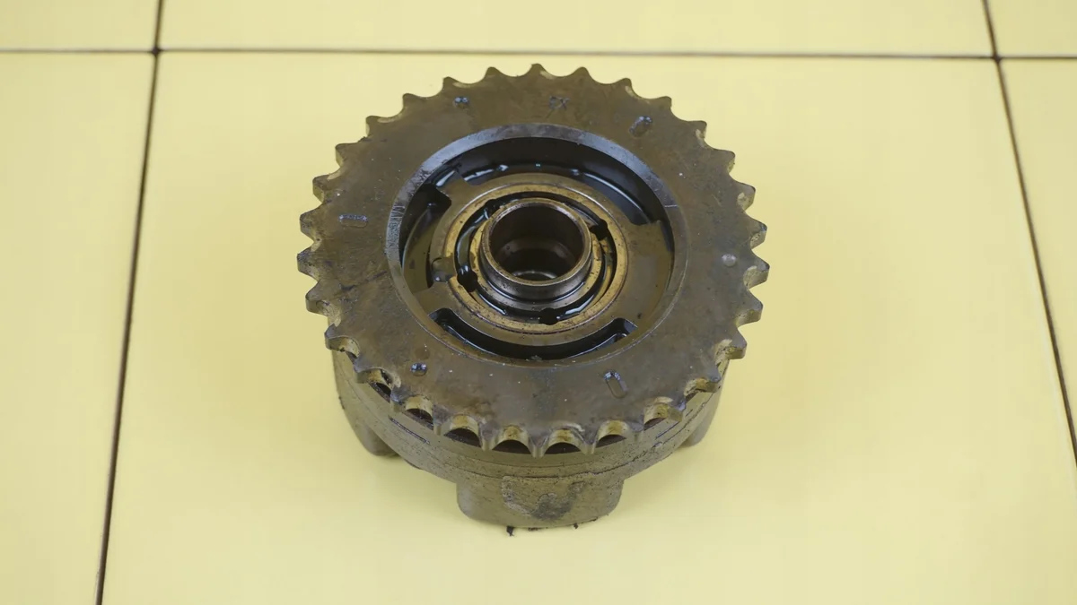 Audi A4 A5 A6 3.2 FSI Nockenwellenversteller gebraucht image 3
