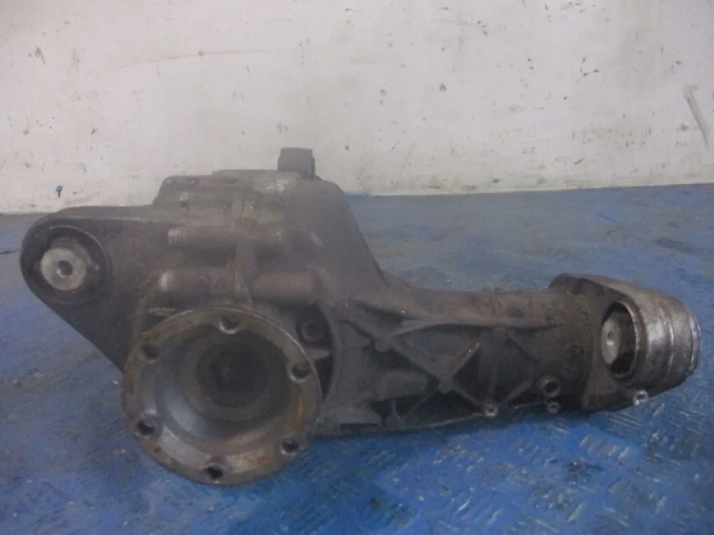 VW Touareg 7L 5.0TDi Framdiff C-478454-4460310021 image 3