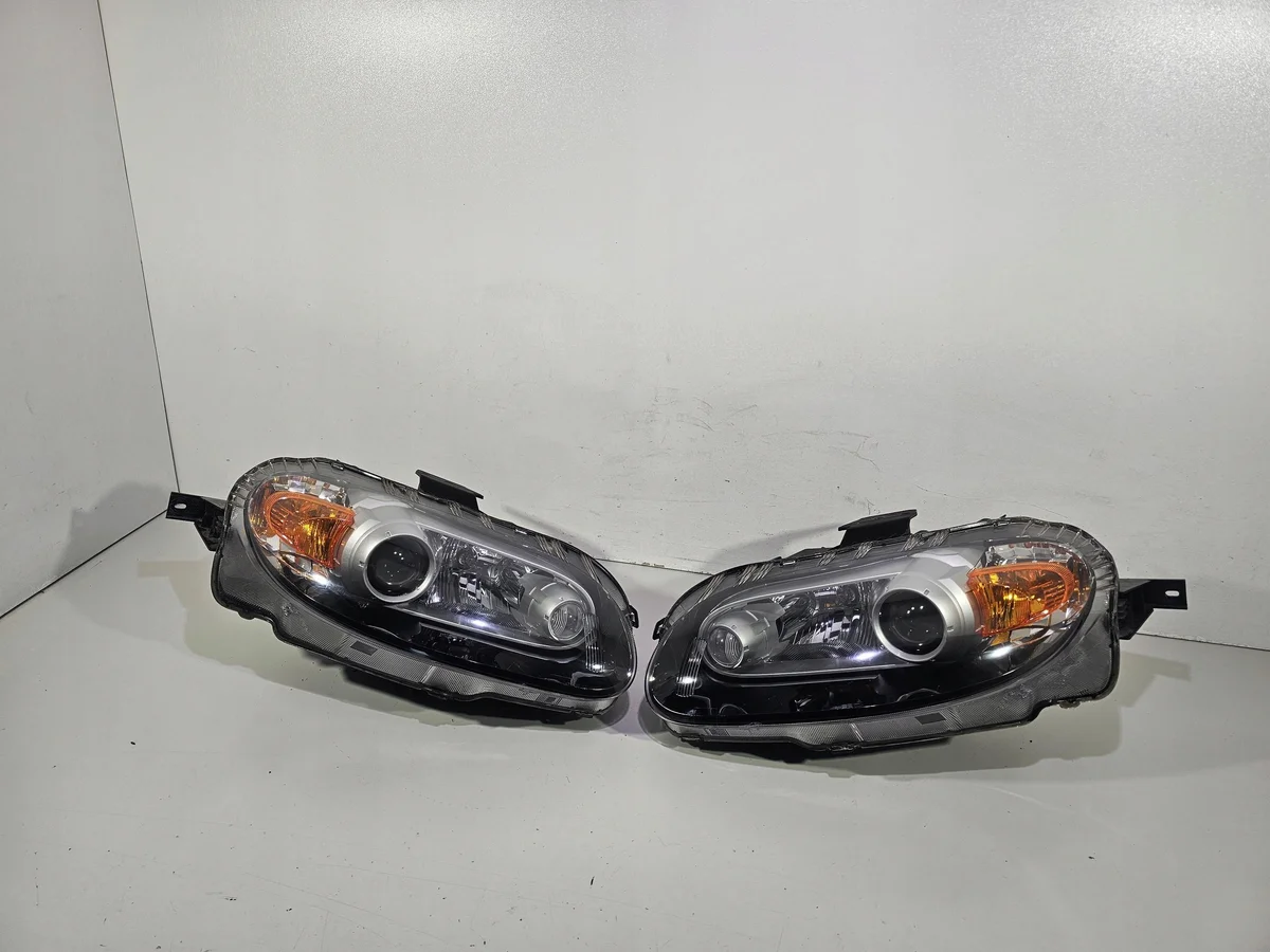 Mazda MX5 NC ajovalot vasen oikea image 3