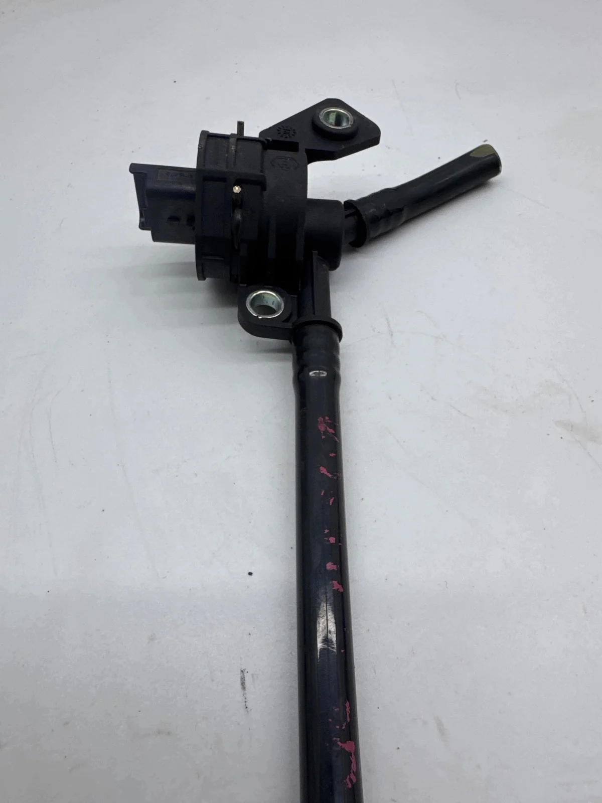 Sensor Pressão Combustível Ford Kuga II 2.0D image 4
