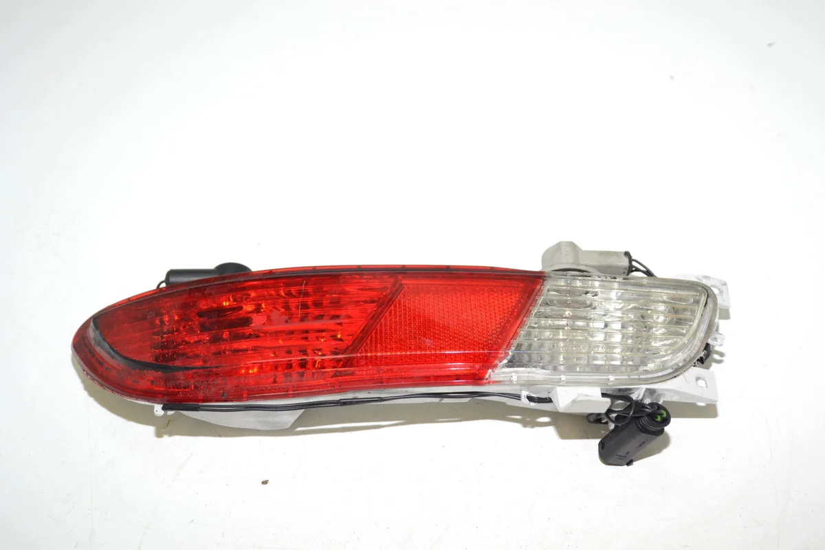 Rear Bumper Lamp BMW E63 E64 7165816