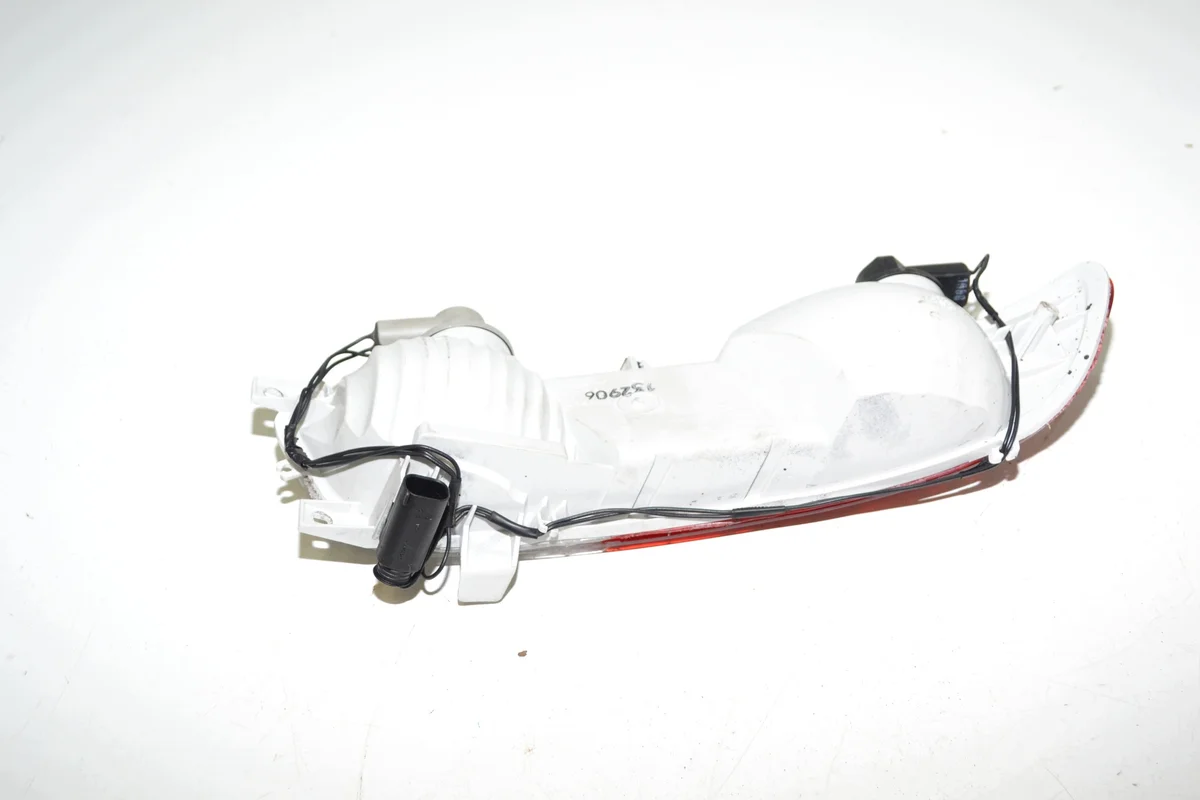 Rear Bumper Lamp BMW E63 E64 7165816 image 4