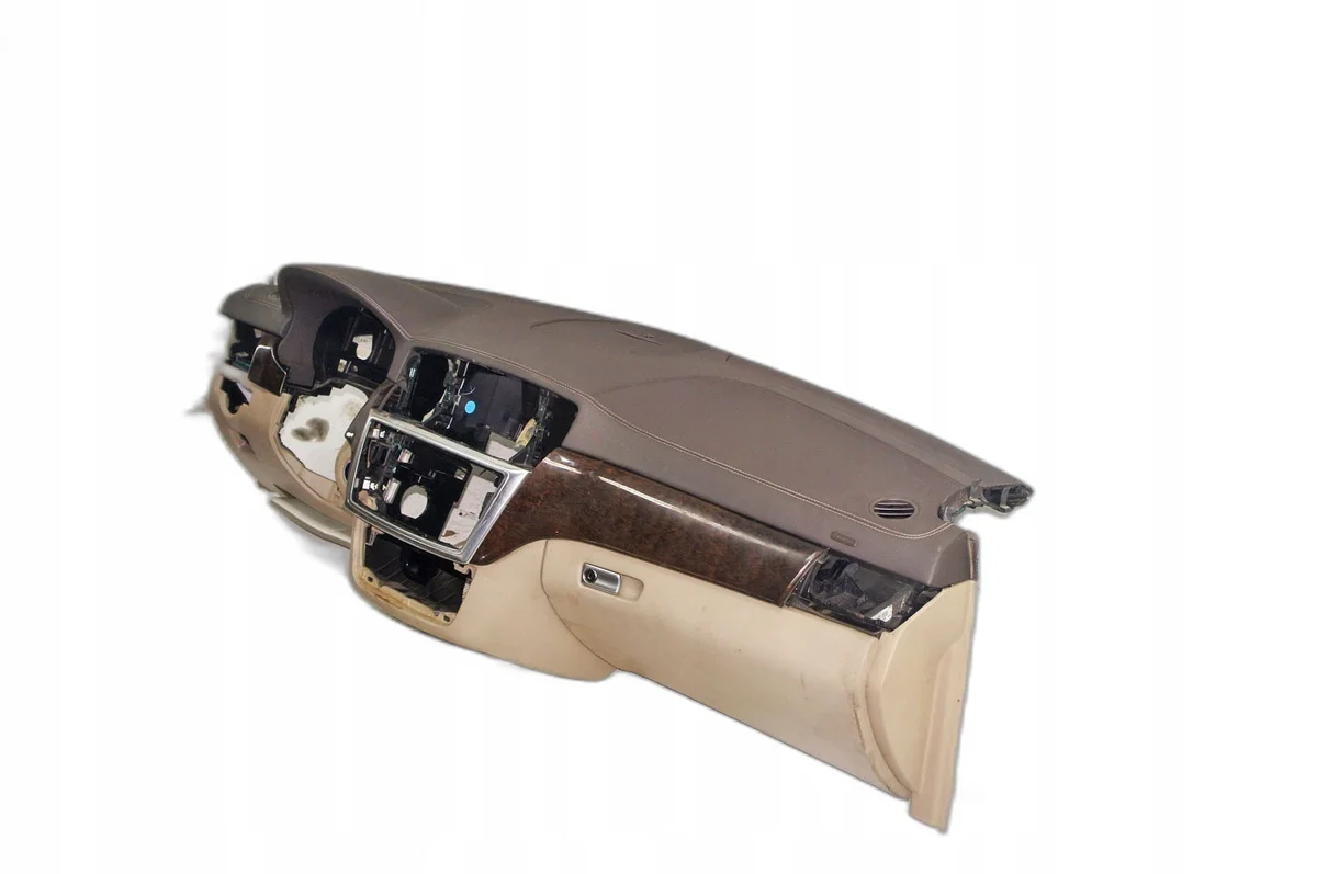 Mercedes GL450 x166 Dashboard VR517