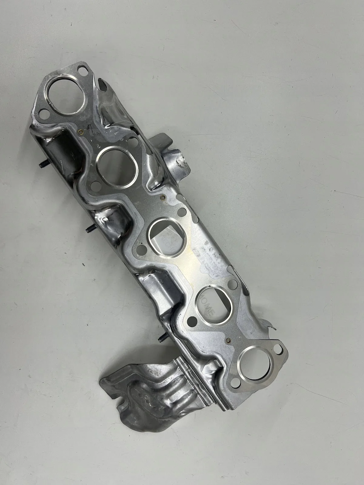 Peugeot 308 2019 pakoputken osa 9816267280