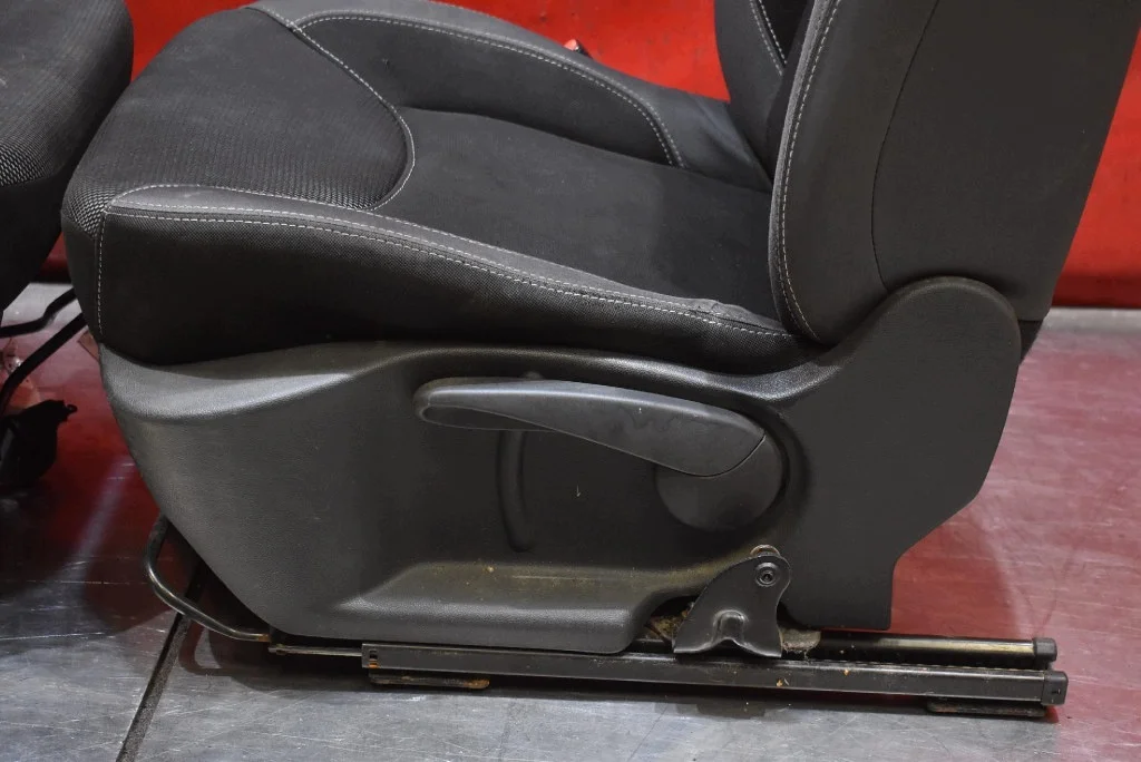 Conjunto Bancos Renault Clio 4 IV 5D HB 16-19 Usado image 5