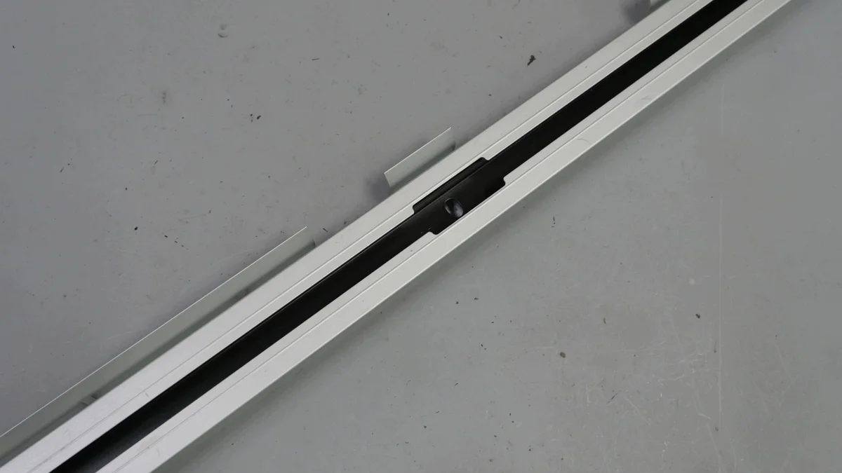 BMW X3 G01 X4 G02 vasen kisko 7396571 image 3