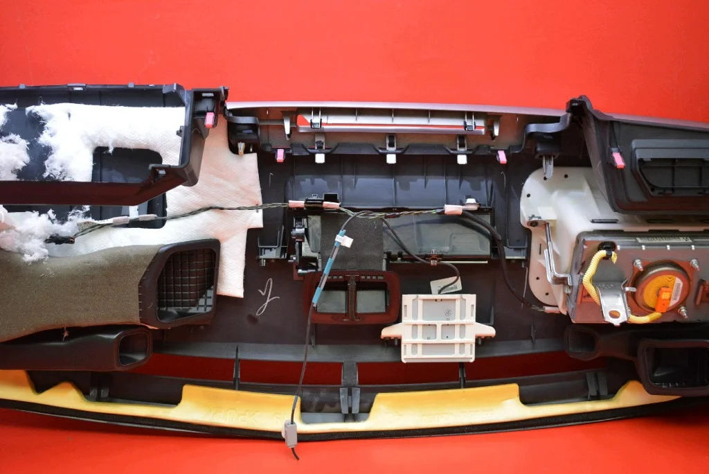 Dashboard Toyota RAV4 IV LIFT (2015-20) image 9