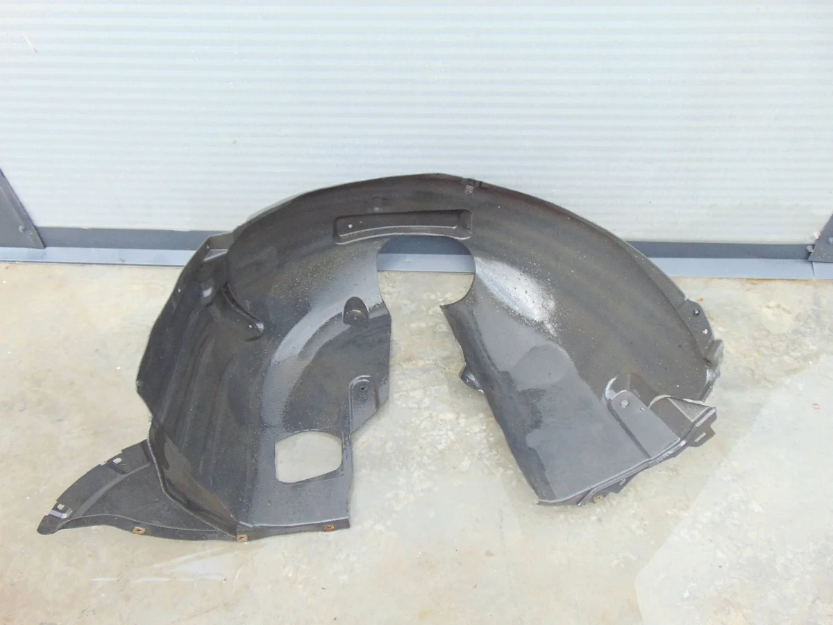 Audi A3 8V innerskärm höger fram image 4