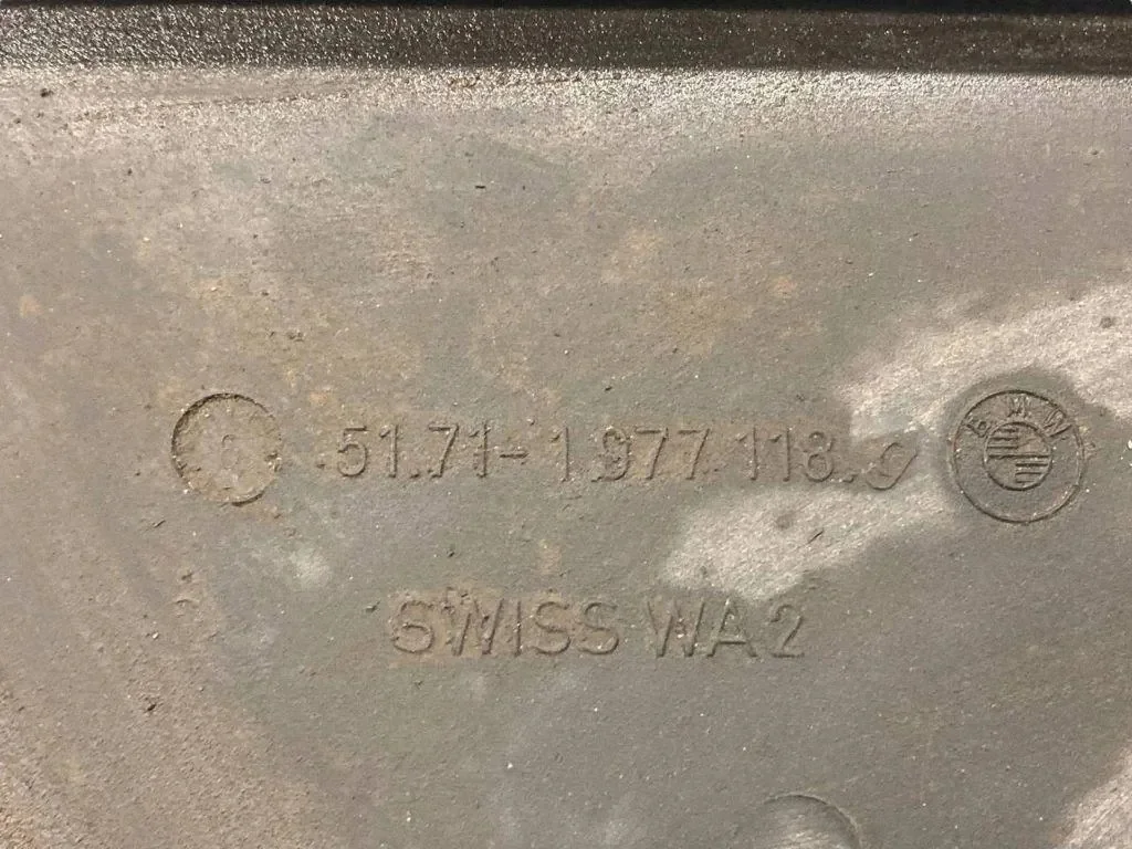 BMW 318i 325i 328i 323i M3 Unterbodenschutz image 6