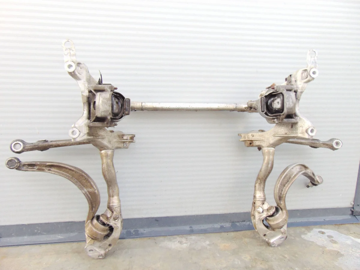 Berço Motor Audi A4 B8 A5 8T 8K0399315G