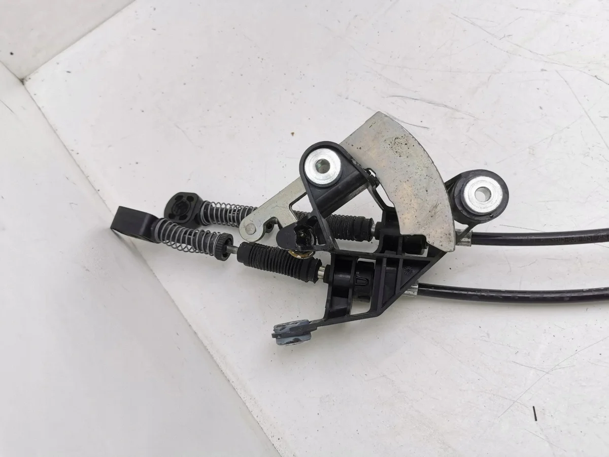 Audi A1 2022 Gear Shift Cable 5R3711049G image 7