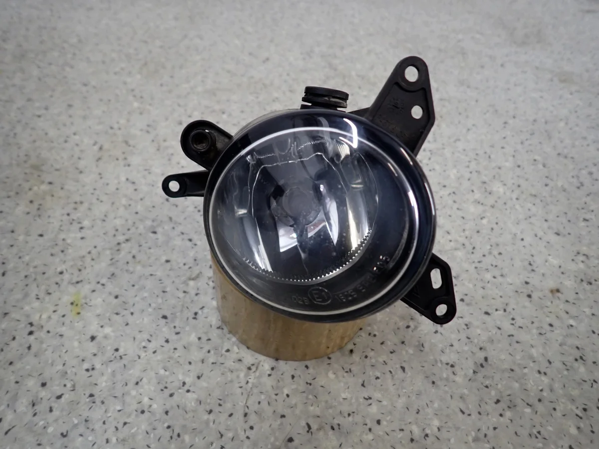Mitsubishi Colt Halogeen Koplamp Rechts Gebruikt