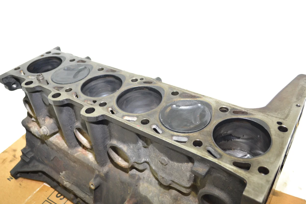 Blok, Zuigers, Krukas BMW 5 E39 2.5 TDS image 10