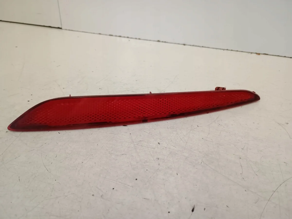 Achterlicht links VW Scirocco III 1K8945105